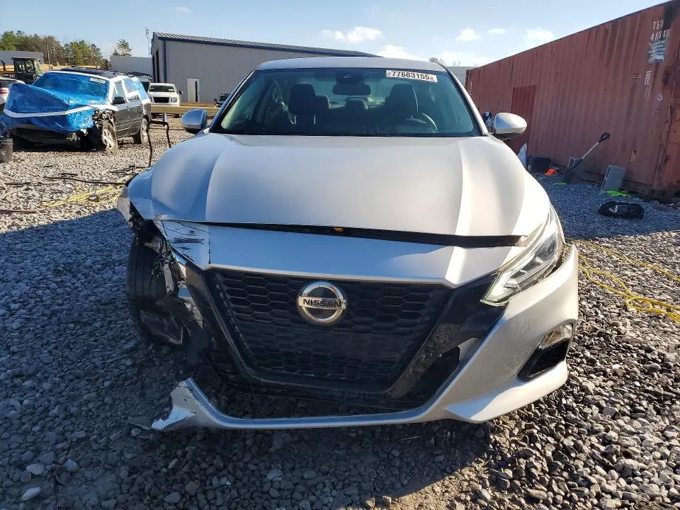 2021 NISSAN ALTIMA 2.5 SV  
