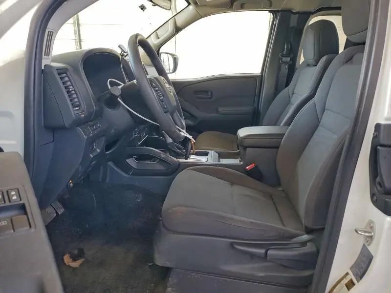 2024 NISSAN FRONTIER S  