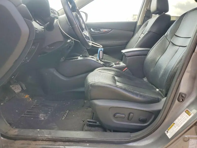 2019 NISSAN ROGUE SL  