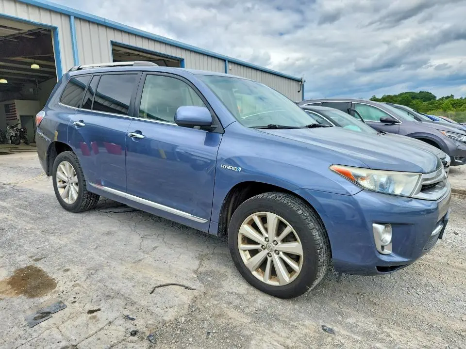 2013 TOYOTA HIGHLANDER HYBRID LIMITED  