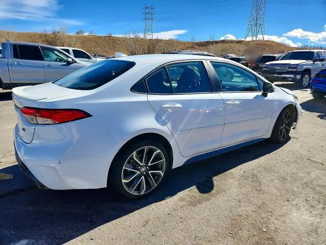 2020 TOYOTA COROLLA SE  