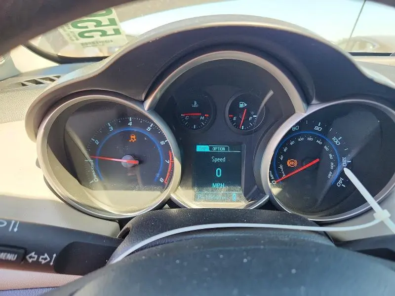 2014 CHEVROLET CRUZE LS  
