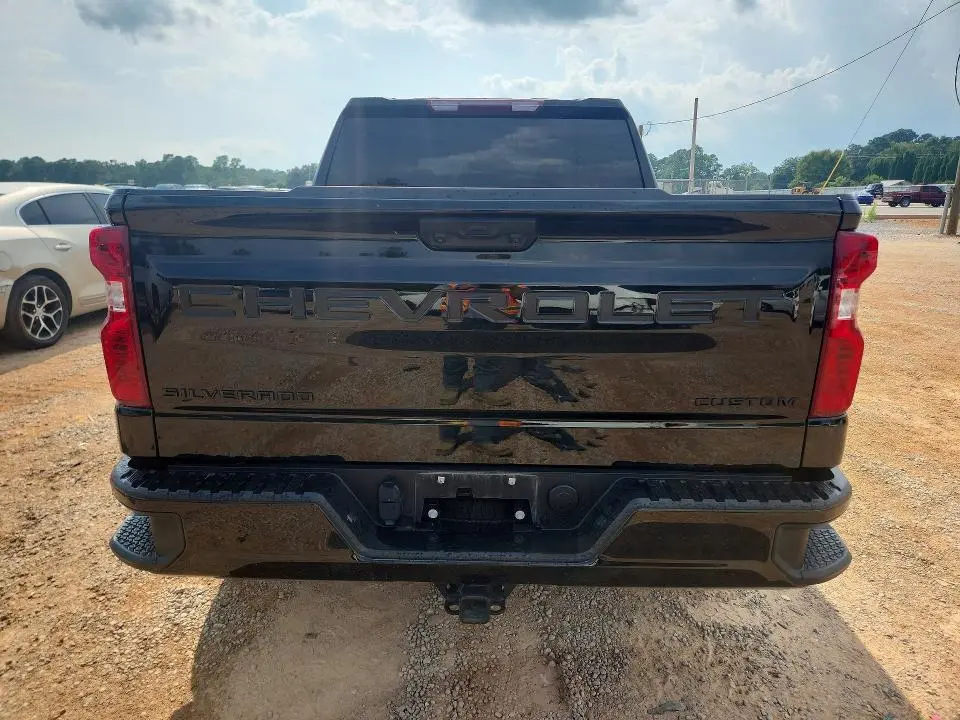 2026 CHEVROLET SILVERADO K1500 CUSTOM  