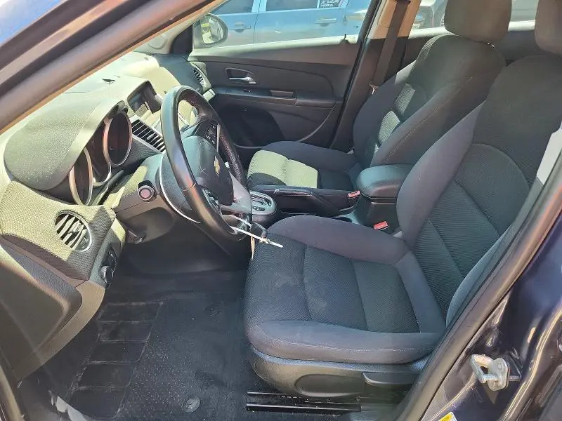 2013 CHEVROLET CRUZE LT  
