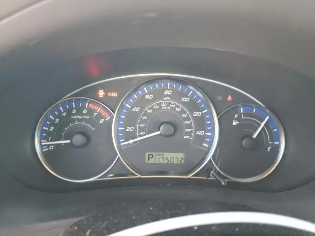 2010 SUBARU FORESTER XS  