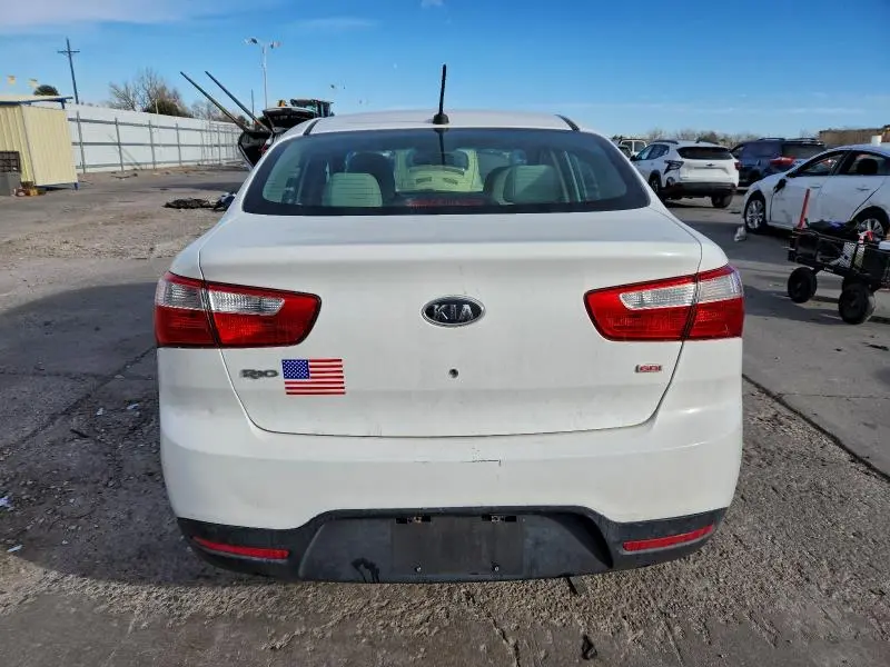 2013 KIA RIO LX  