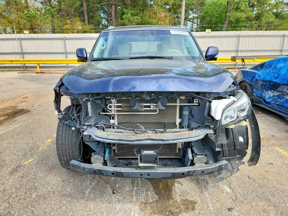 2016 INFINITI QX80   
