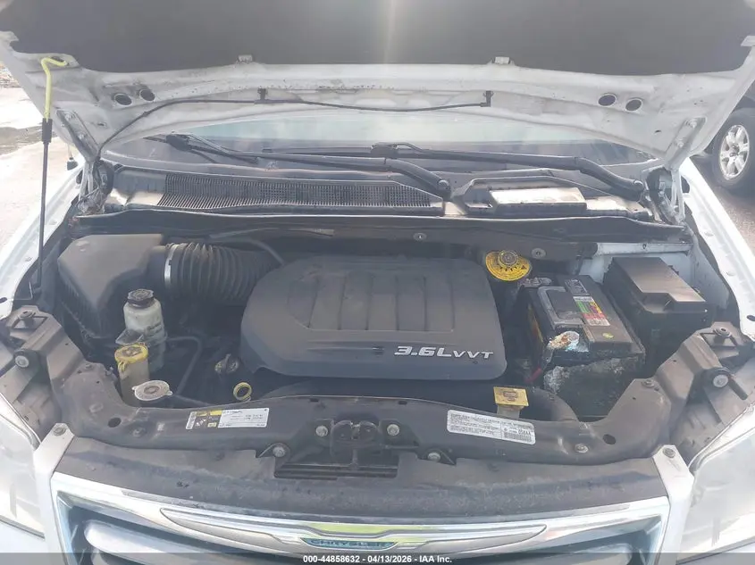 2014 CHRYSLER TOWN & COUNTRY TOURING