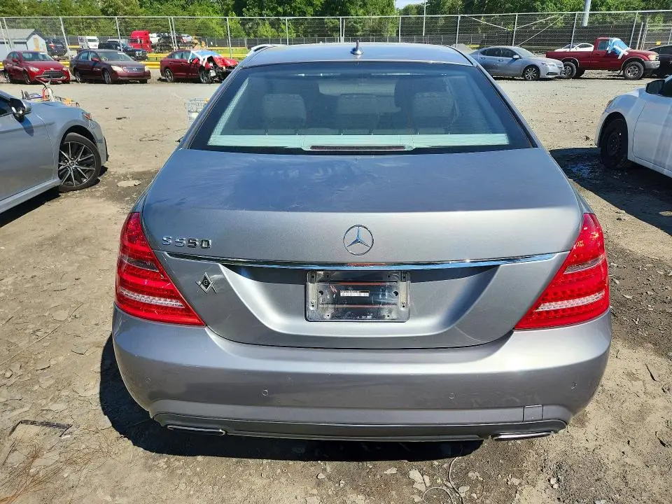 2013 MERCEDES-BENZ S 550  