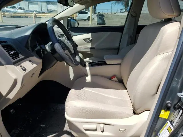 2013 TOYOTA VENZA LE  