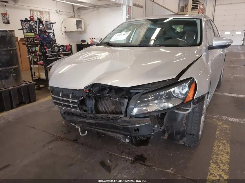 2012 VOLKSWAGEN PASSAT 3.6L V6 SEL PREMIUM