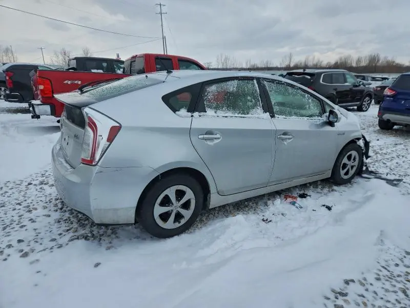 2013 TOYOTA PRIUS   