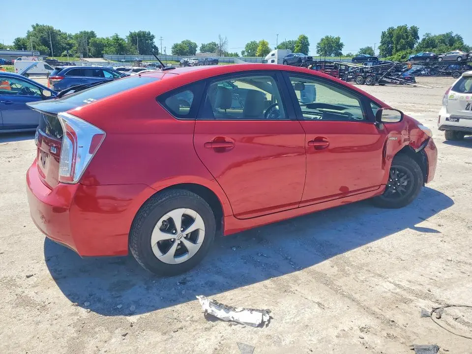 2015 TOYOTA PRIUS FOUR  