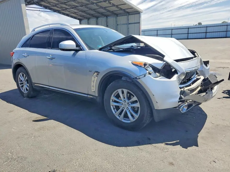 2017 INFINITI QX70 BASE  