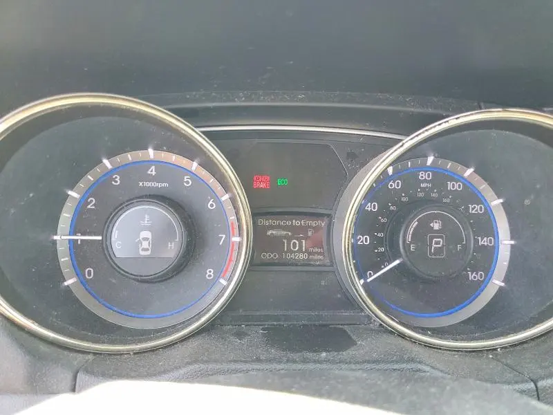 2013 HYUNDAI SONATA GLS  