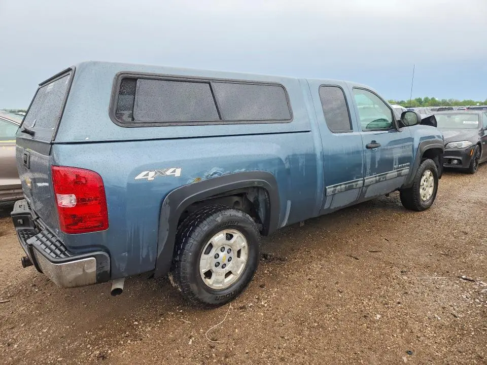 2010 CHEVROLET SILVERADO K1500 LT  