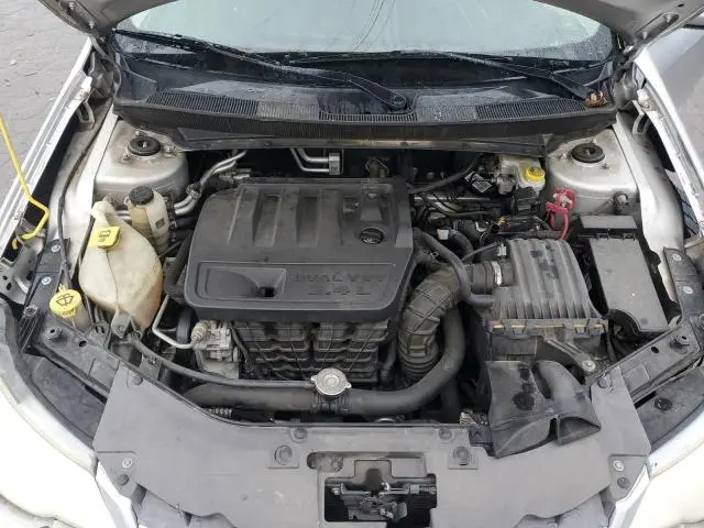 2010 CHRYSLER SEBRING LIMITED  