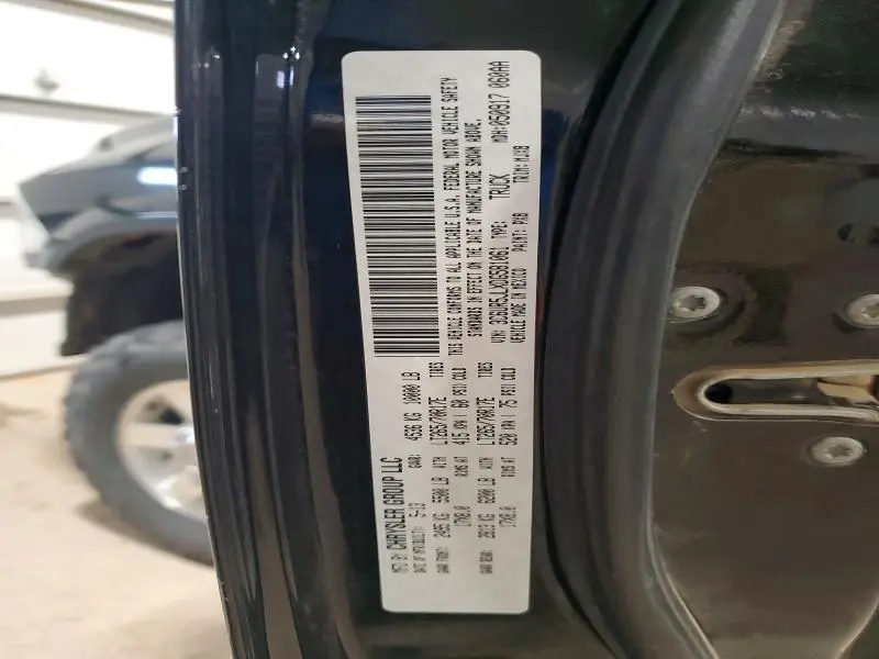 2013 RAM 2500 SLT  