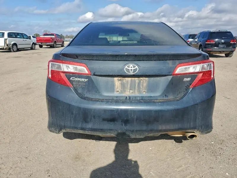 2014 TOYOTA CAMRY L  
