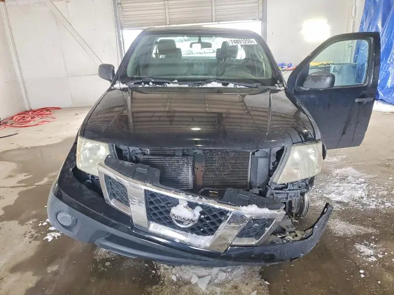 2011 NISSAN FRONTIER S  