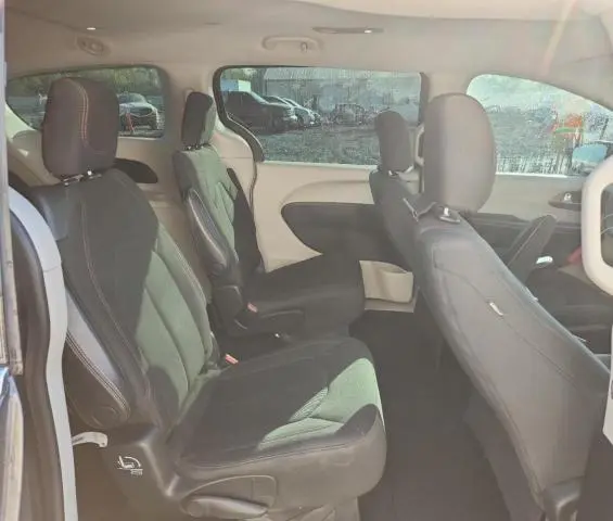 2017 CHRYSLER PACIFICA TOURING  