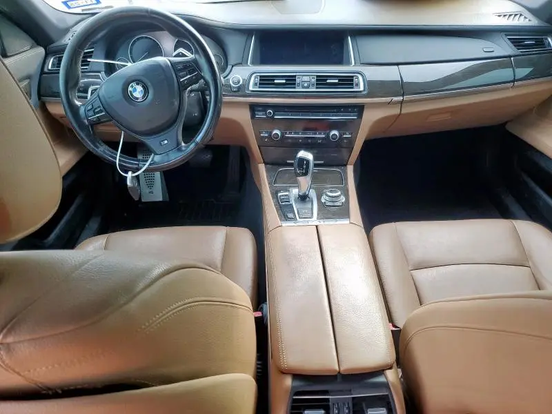 2013 BMW 740 I  