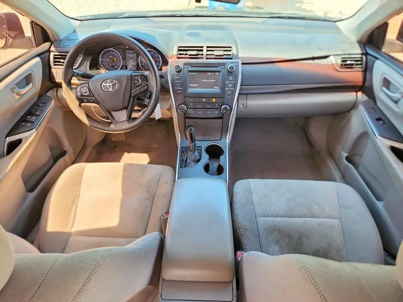 2017 TOYOTA CAMRY LE  