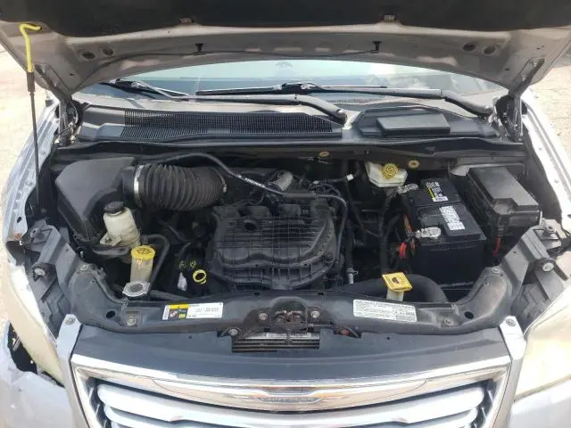 2013 CHRYSLER TOWN & COUNTRY TOURING  