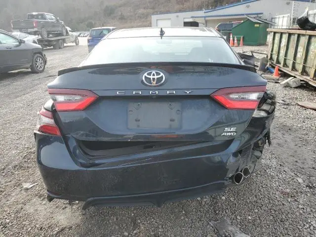 2021 TOYOTA CAMRY SE  