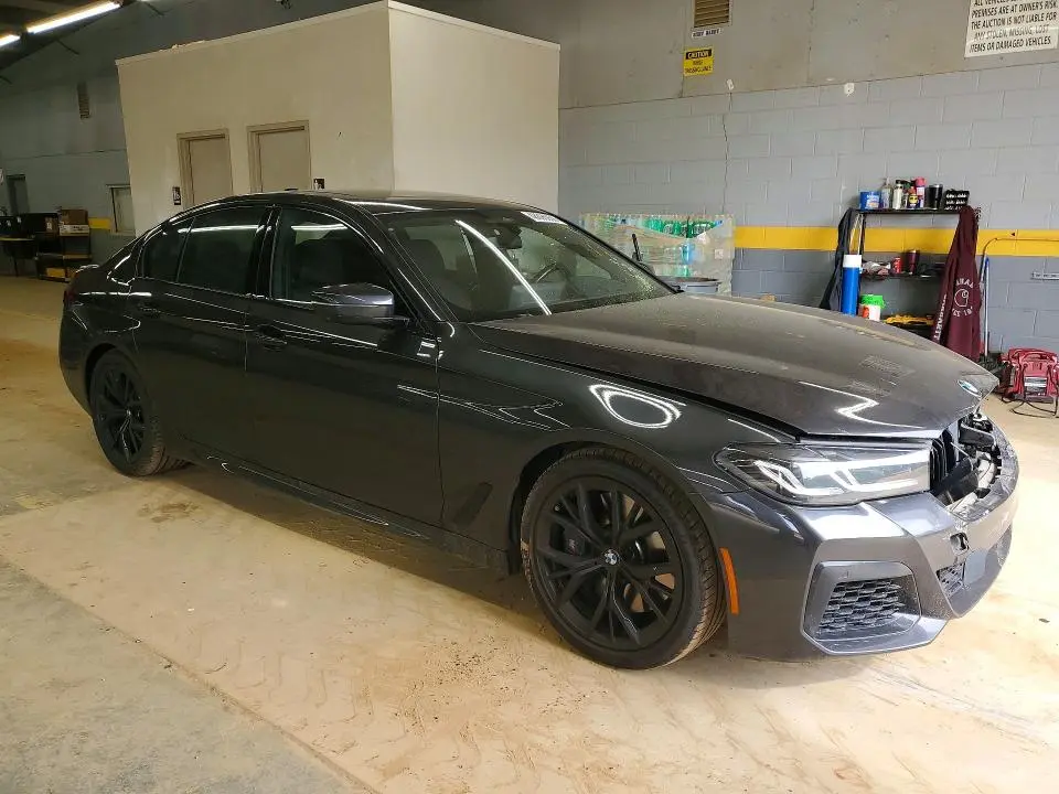 2022 BMW M550XI   