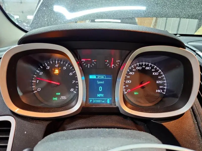 2017 CHEVROLET EQUINOX LT  