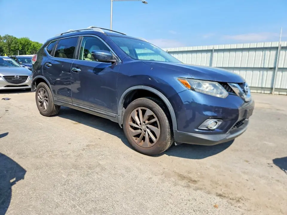 2016 NISSAN ROGUE SL  