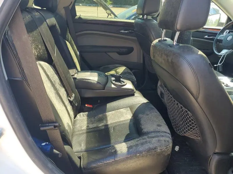 2011 CADILLAC SRX LUXURY COLLECTION  