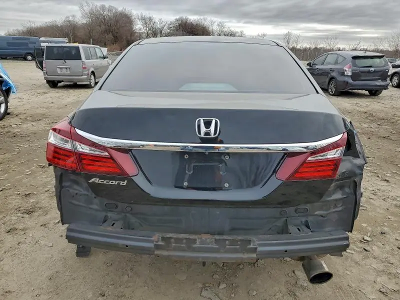 2017 HONDA ACCORD LX  
