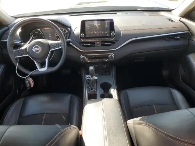 2022 NISSAN ALTIMA SR  