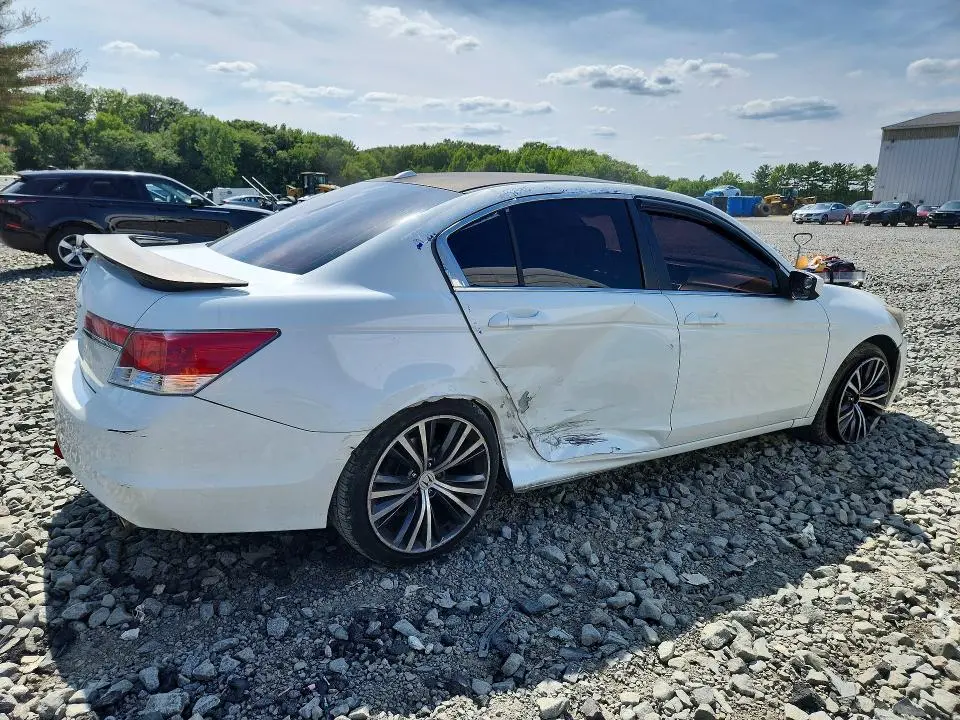 2011 HONDA ACCORD EXL  