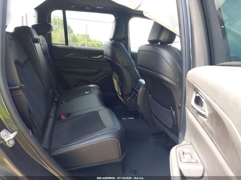 2024 JEEP GRAND CHEROKEE ALTITUDE X 4X4