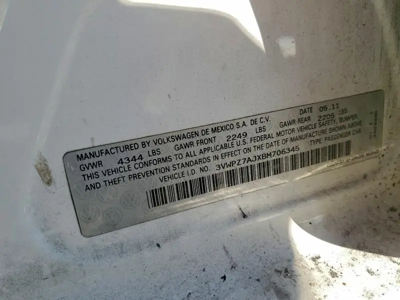 2011 VOLKSWAGEN JETTA S  