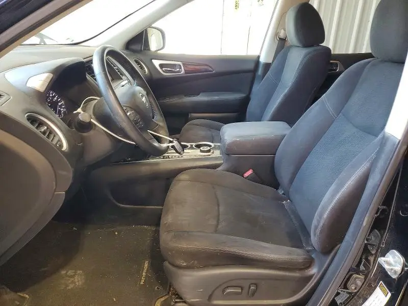 2013 NISSAN PATHFINDER S  