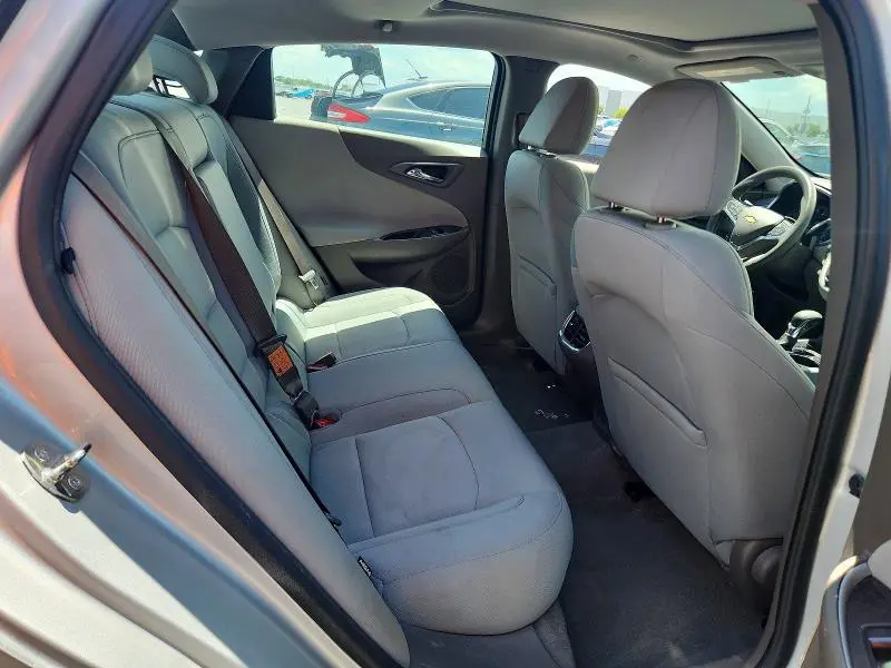2022 CHEVROLET MALIBU LT  