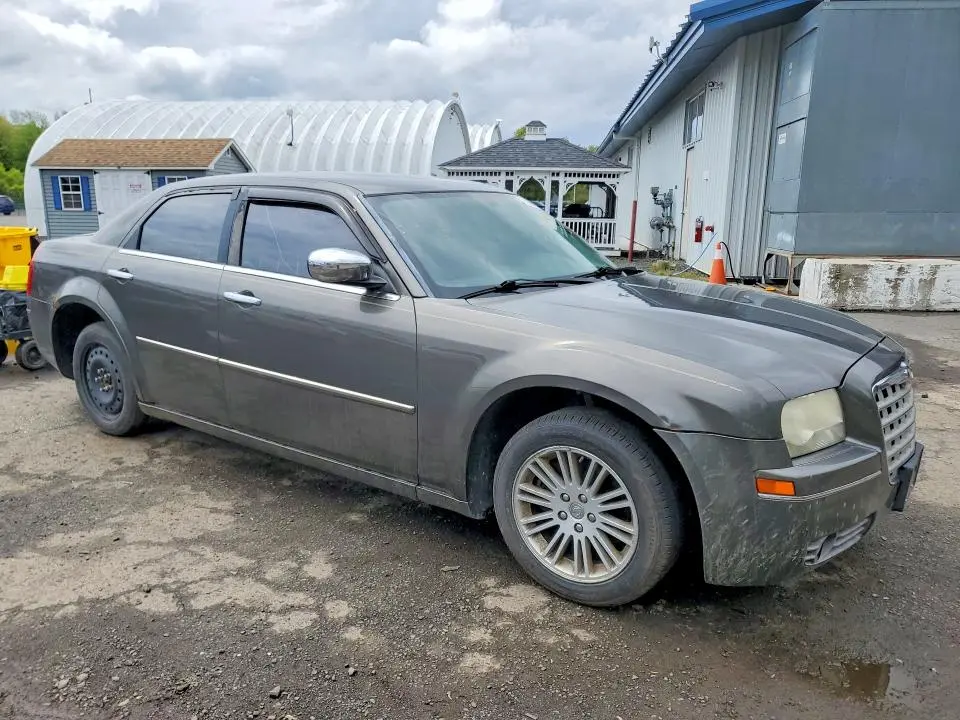 2010 CHRYSLER 300 TOURING  