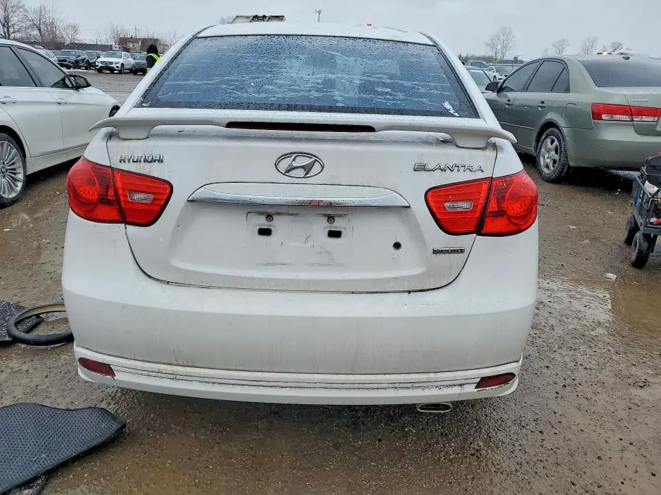 2010 HYUNDAI ELANTRA BLUE  