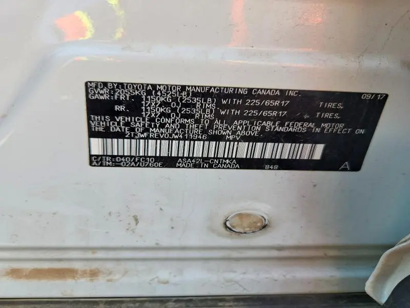 2018 TOYOTA RAV4 XLE  