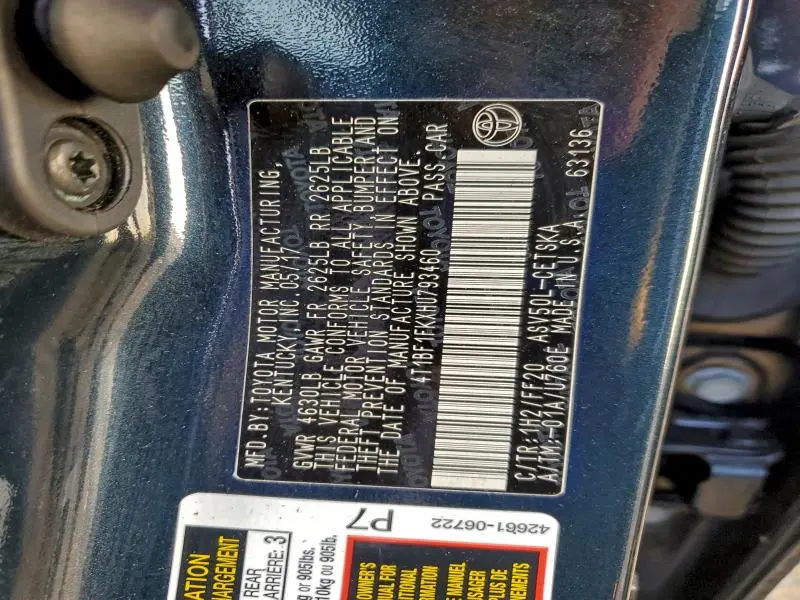 2017 TOYOTA CAMRY LE  