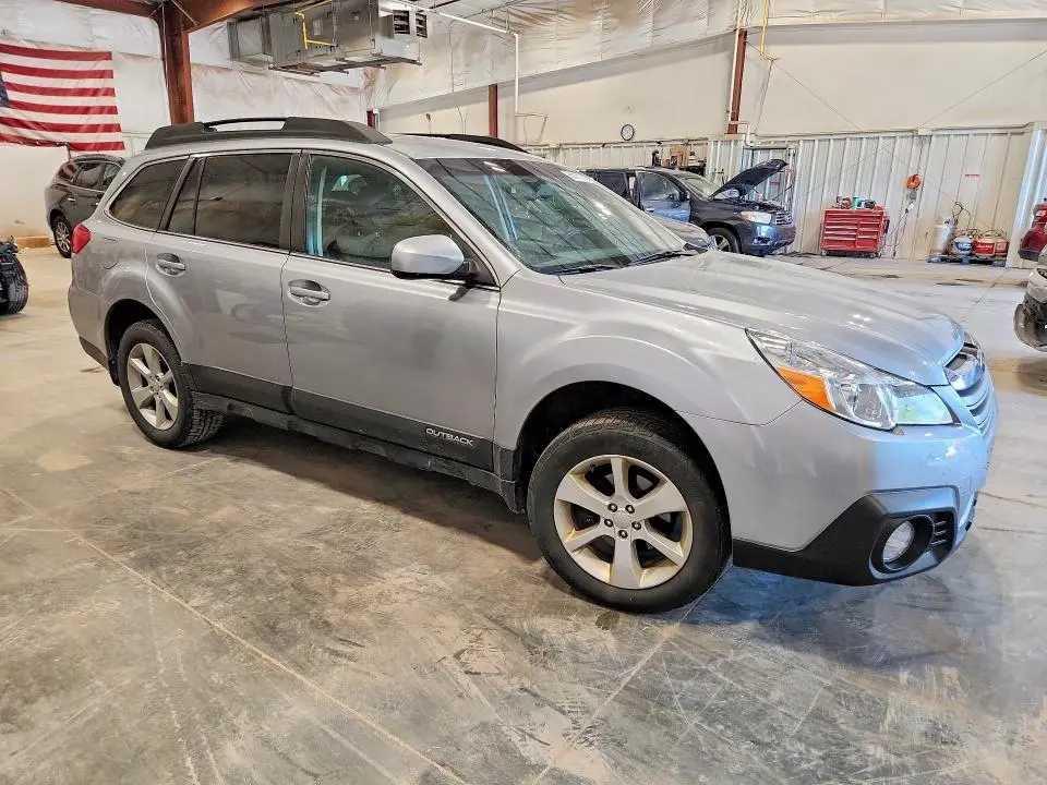 2013 SUBARU OUTBACK 2.5I PREMIUM  
