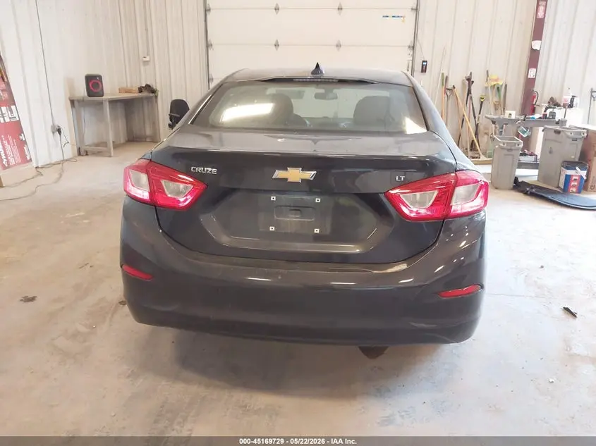 2017 CHEVROLET CRUZE LT AUTO