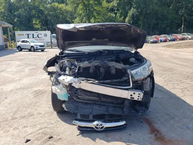 2016 TOYOTA HIGHLANDER XLE  