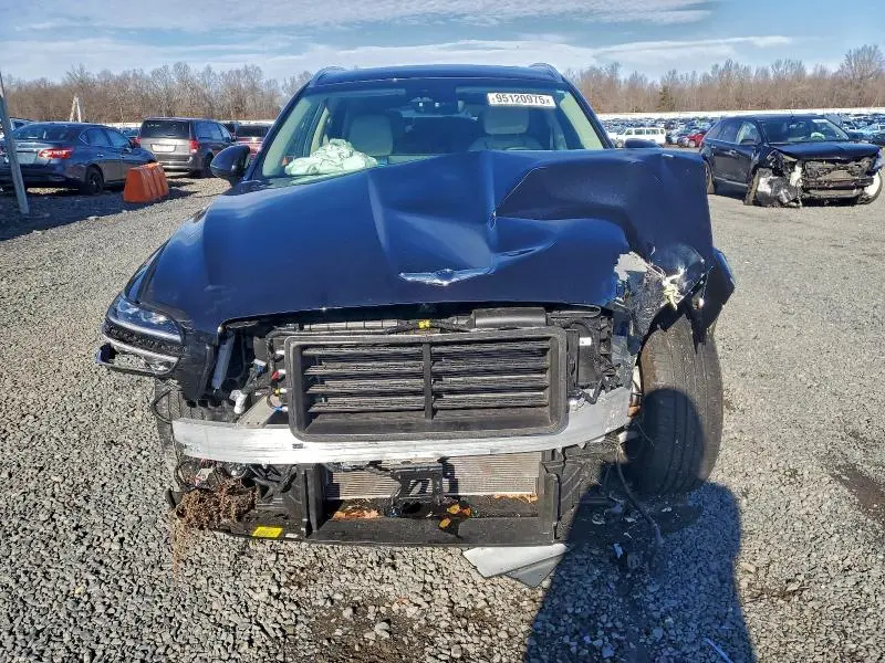 2025 GENESIS GV70 BASE  