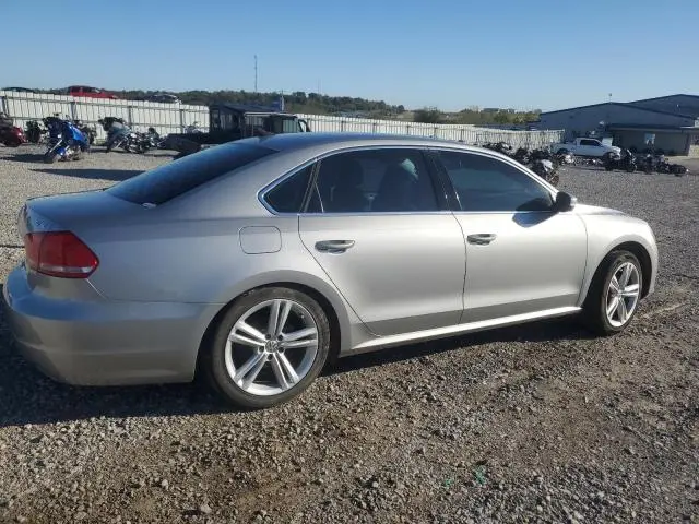 2014 VOLKSWAGEN PASSAT SE  