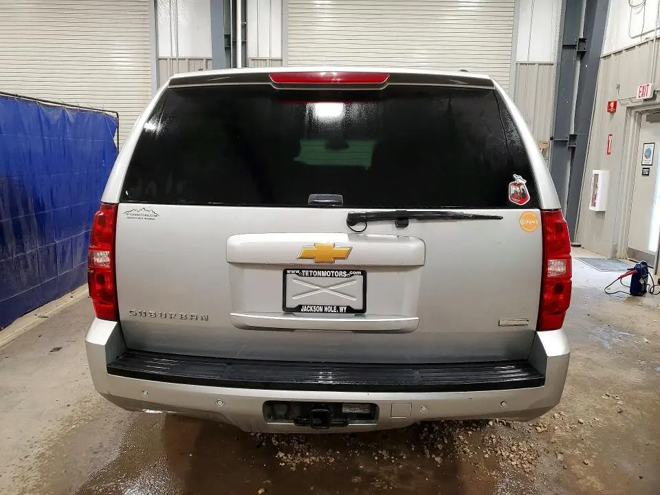 2012 CHEVROLET SUBURBAN K1500 LT  